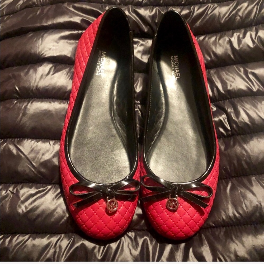 Michael Kors flats